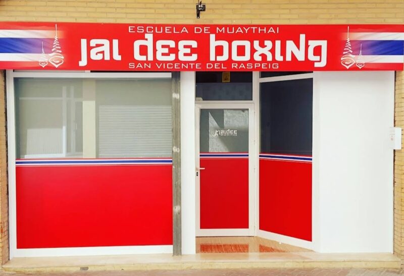 Escuela de Muay Thai JAIDEE BOXING