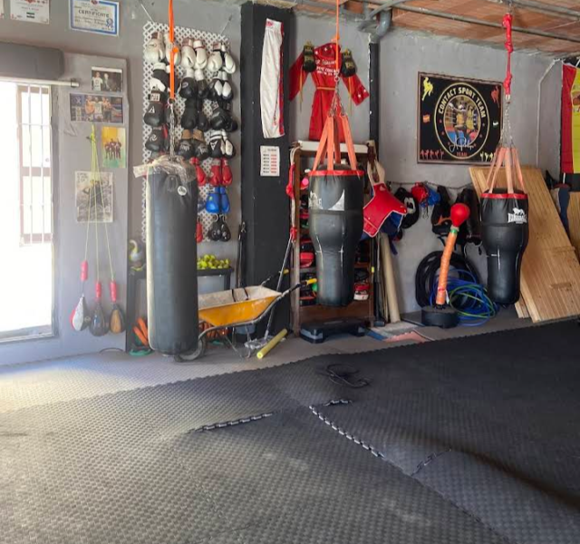 Club Kickboxing Contact Sport - A.Philips
