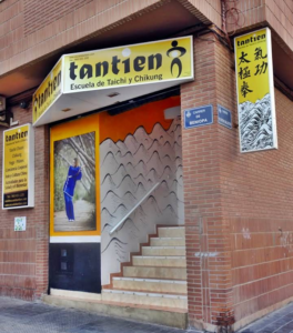 Escuela Tantien, Félix Castellanos